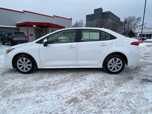 2023 Toyota Corolla Hybrid LE