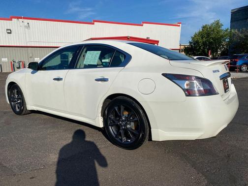 2014 Nissan Maxima S