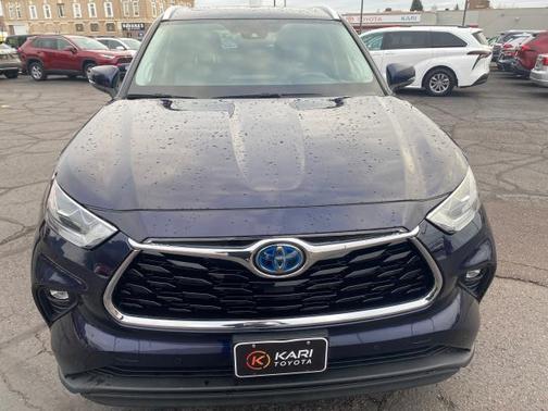 2021 Toyota Highlander Hybrid Limited