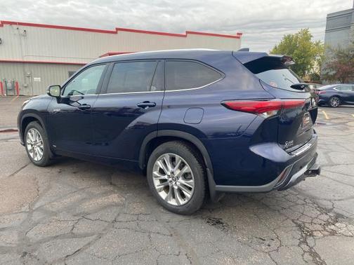 2021 Toyota Highlander Hybrid Limited
