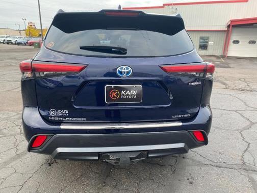 2021 Toyota Highlander Hybrid Limited
