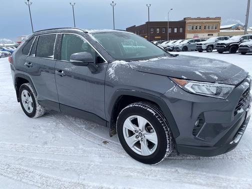 2019 Toyota RAV4 XLE