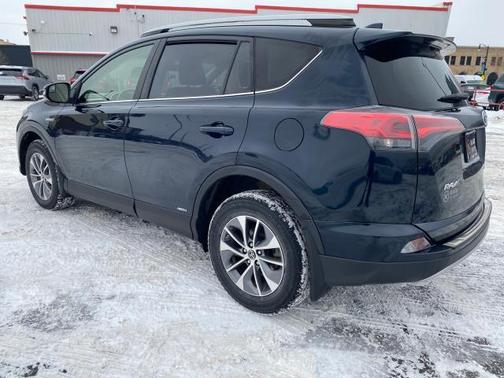 2018 Toyota RAV4 Hybrid XLE