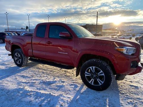 2017 Toyota Tacoma TRD Sport