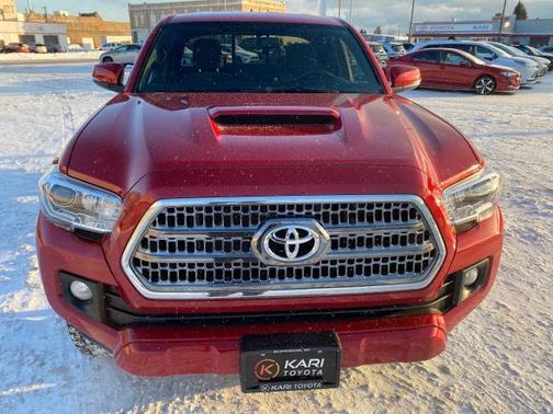 2017 Toyota Tacoma TRD Sport