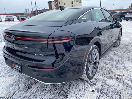 2023 Toyota Crown Limited