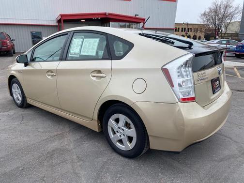 2010 Toyota Prius II