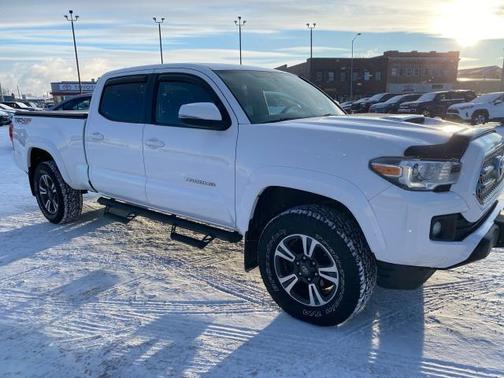 2017 Toyota Tacoma TRD Sport