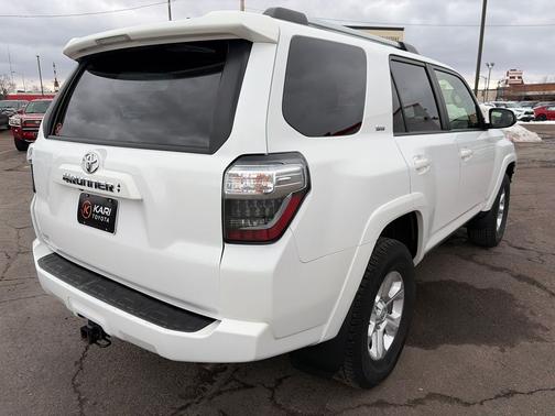 Ice Cap 2024 Toyota 4Runner SR5