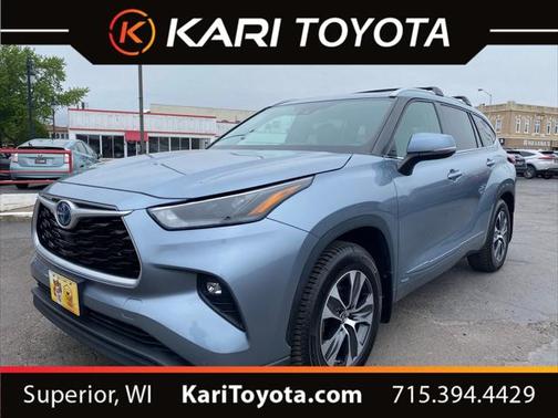 2022 Toyota Highlander Hybrid XLE