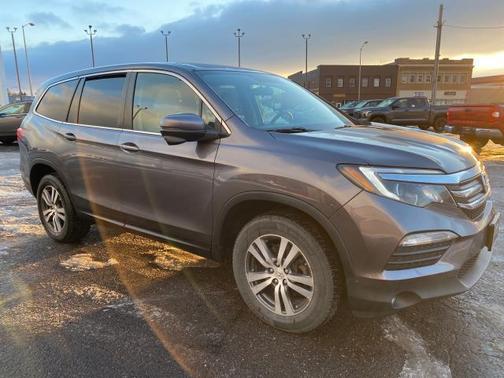 2017 Honda Pilot EX