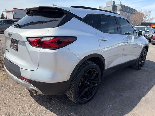 Silver Ice Metallic 2020 Chevrolet Blazer 2LT