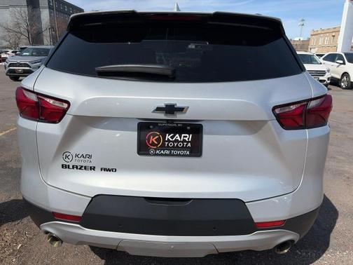 Silver Ice Metallic 2020 Chevrolet Blazer 2LT