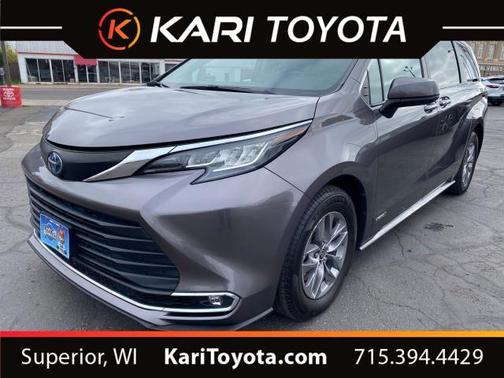 2021 Toyota Sienna XLE 7 Passenger