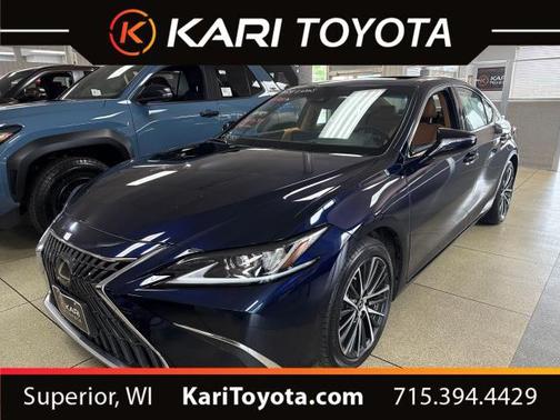 2024 Lexus ES 300h Premium
