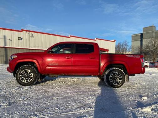2021 Toyota Tacoma TRD Sport