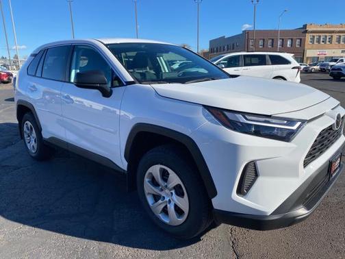 2023 Toyota RAV4 LE
