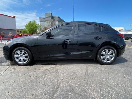 2015 Mazda Mazda3 i Sport