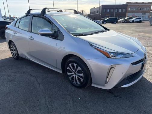 Classic Silver Metallic 2020 Toyota Prius XLE