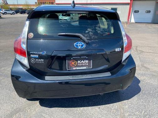 2016 Toyota Prius c Persona Series