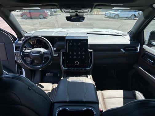2025 GMC Yukon Denali Ultimate