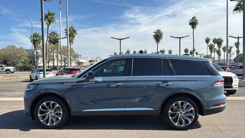 2025 Lincoln Aviator Premiere