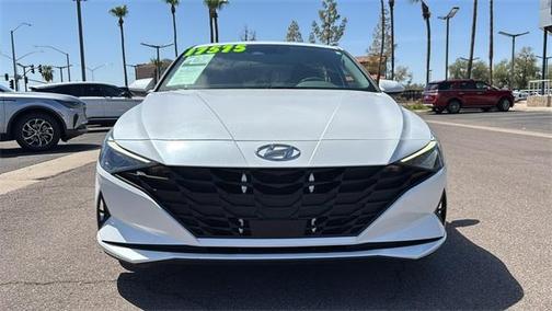 2021 Hyundai ELANTRA SEL