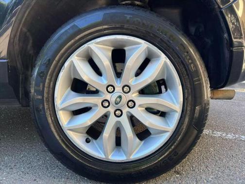 2011 Land Rover LR2 Sport Utility 4D