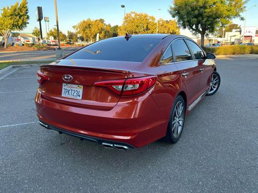 2015 Hyundai SONATA Sport 2.0T