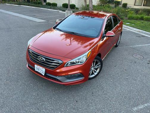 2015 Hyundai SONATA Sport 2.0T
