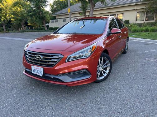 2015 Hyundai SONATA Sport 2.0T