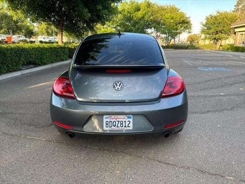 2013 Volkswagen Beetle 2.0T Turbo