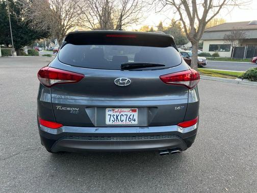 2016 Hyundai TUCSON Sport