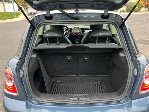 2011 MINI Cooper Base