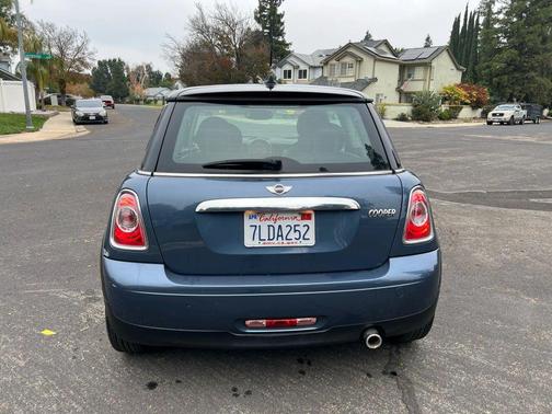2011 MINI Cooper Base