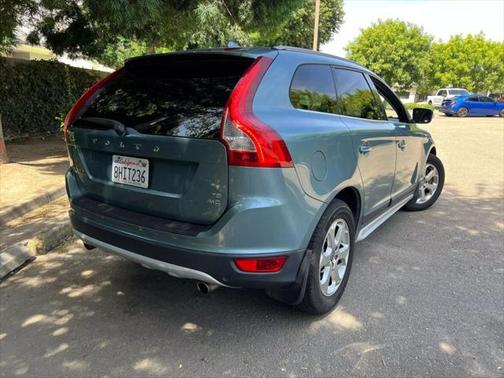 2010 Volvo XC60 T6