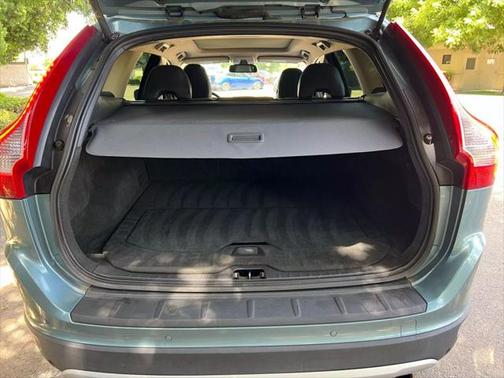 2010 Volvo XC60 T6