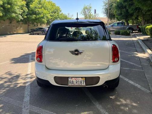 2014 MINI Countryman Cooper