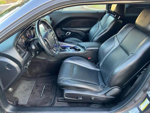 2017 Dodge Challenger R/T Scat Pack