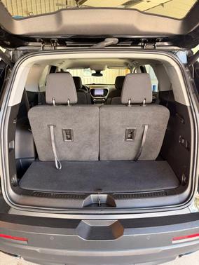Ebony Twilight Metallic 2023 GMC Acadia AWD SLE