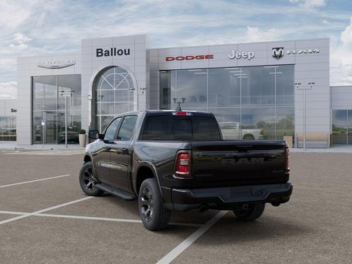 Diamond Black Crystal Pearlcoat 2026 RAM 1500 Big Horn/Lone Star