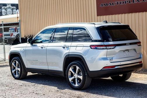 2022 Jeep Grand Cherokee 4xe Base