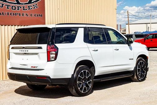 2022 Chevrolet Tahoe 4WD RST