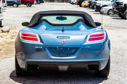 2008 Saturn Sky Red Line