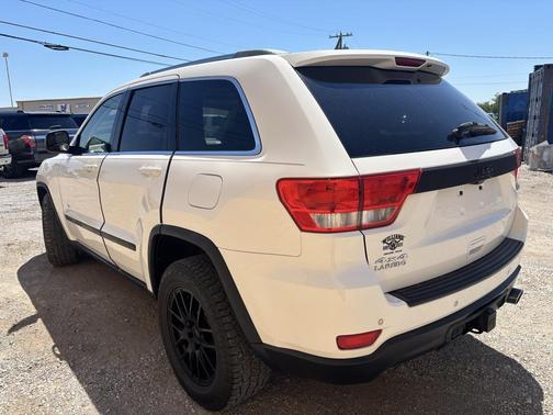 2011 Jeep Grand Cherokee Laredo