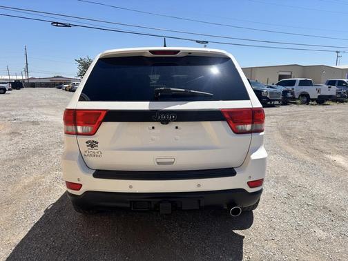 2011 Jeep Grand Cherokee Laredo