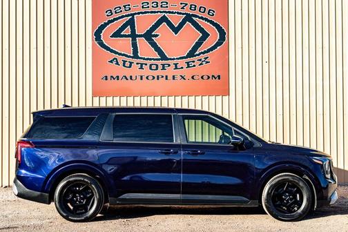 2025 Kia Carnival LXS