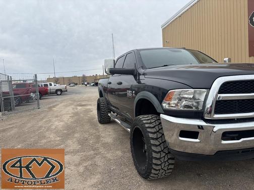 2017 RAM 2500 Tradesman Crew Cab 4x4 6'4' Box