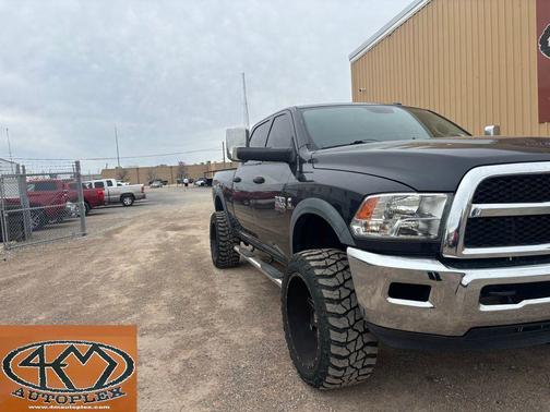 2017 RAM 2500 Tradesman Crew Cab 4x4 6'4' Box