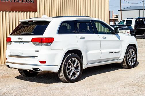 2021 Jeep Grand Cherokee Summit